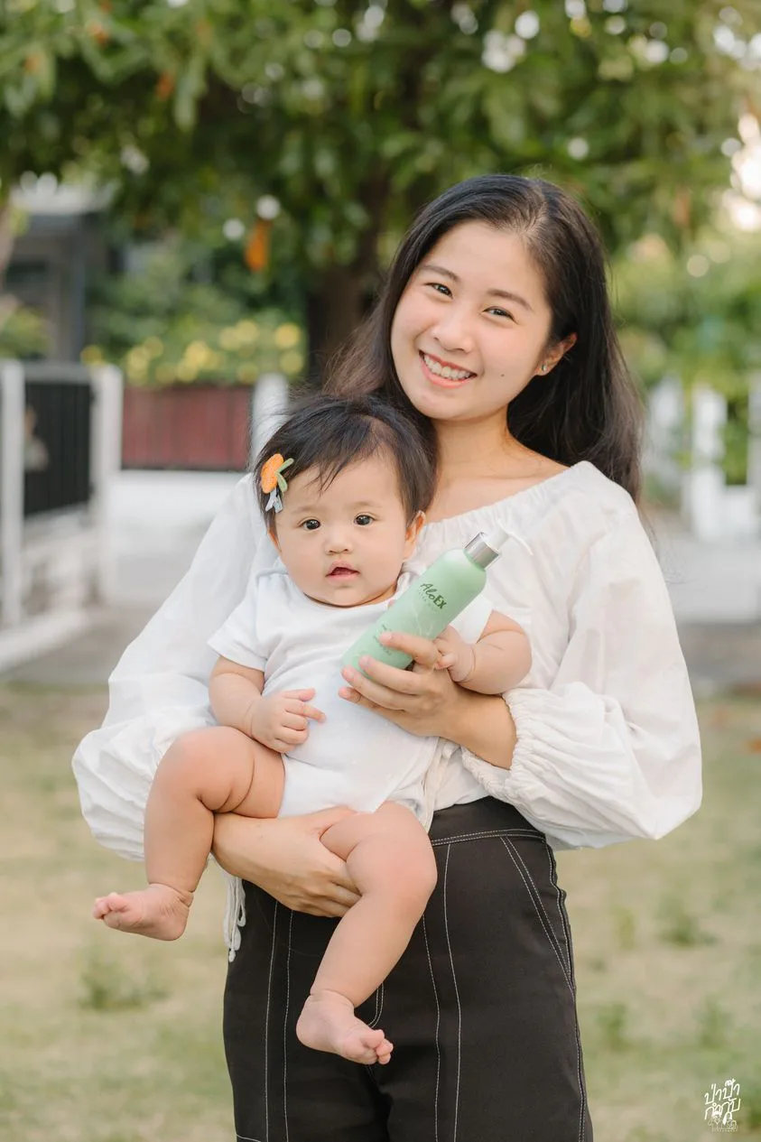 အမြန်ပြေးလာ ပြောပြချင်တယ်၊ မွေးပြီးစ မိခင်တွေ အကုန် တူညီတဲ့ ပြဿနာ ရှိမှာ သေချာတယ်၊ အဲဒါက ဆံပင် အရမ်းကျွတ်တာပါ။